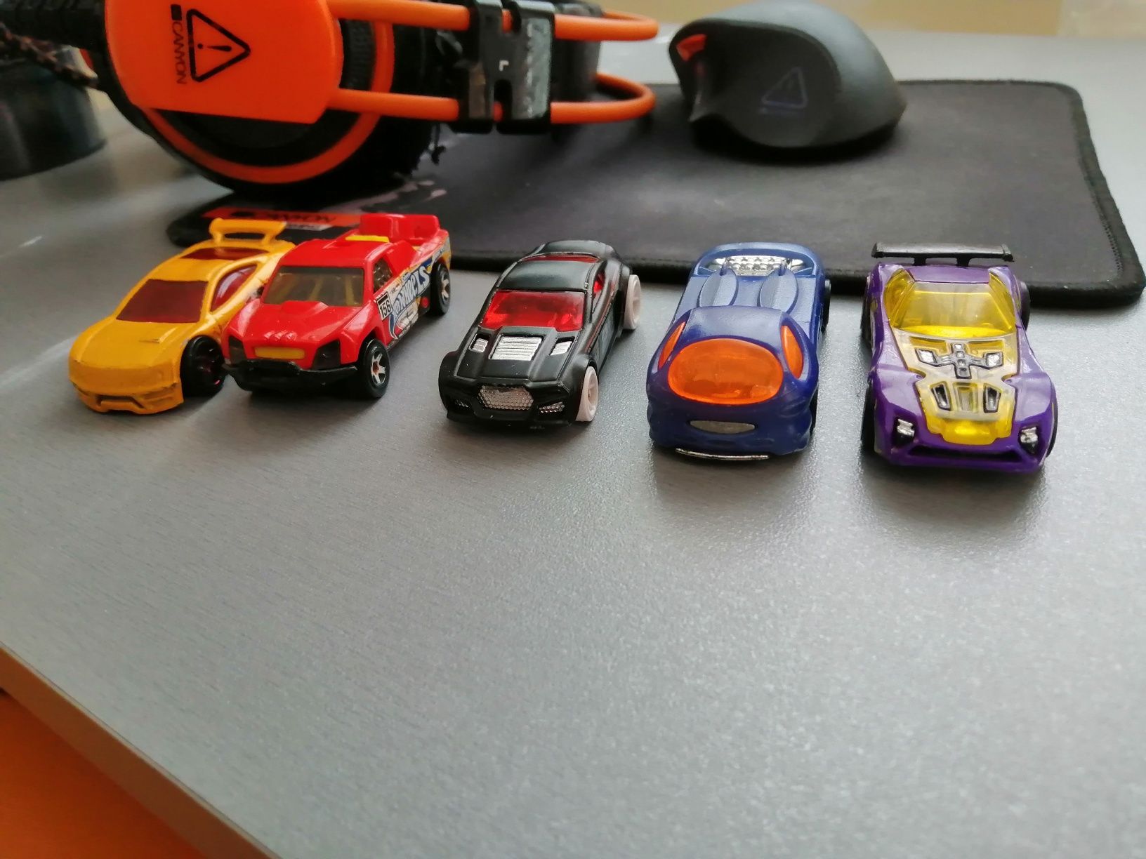 Hot wheels колички/цена по договаряне