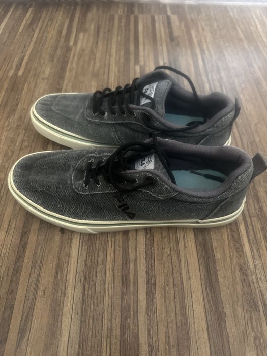 Спортни обувки “FILA”