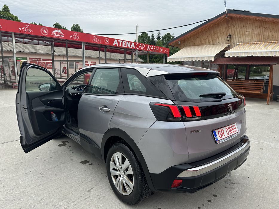 Inchiriere Auto Masini de Inchiriat  Rent a car Bucuresti Aeroport