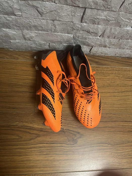 Футболни обувки Adidas Predator Accuracy.1 Low SG