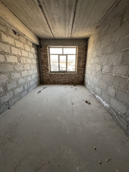 1 xonali uy sotiladi 45 m2