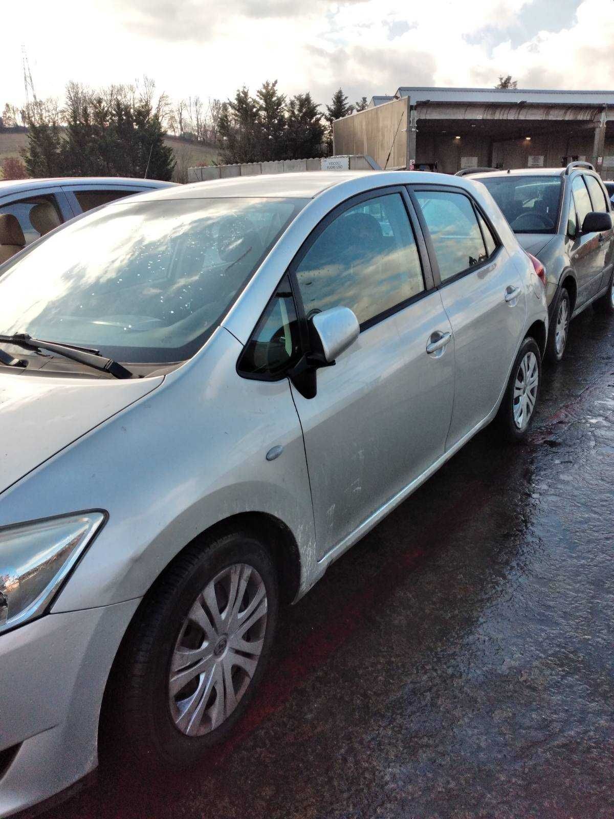 toyota auris 2.0 4d4 тойота аурис 2.0 4д4 на части
