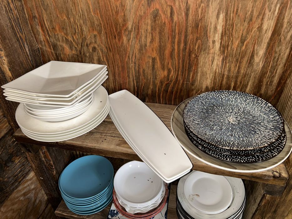 Продаются тарелки разных видов доя ресторанов,кафе,домов