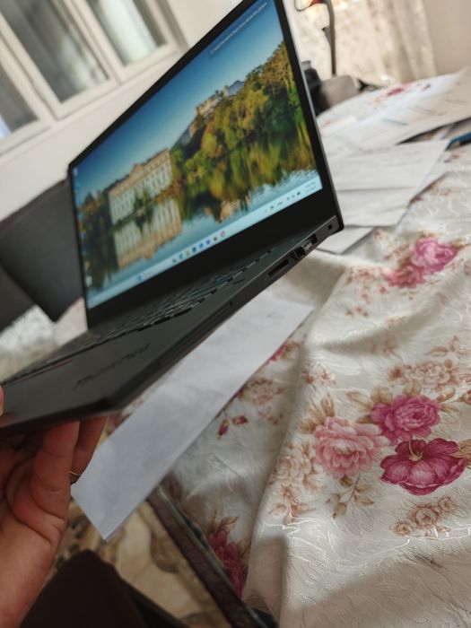 Laptop Lenovo Thinkpad P1 i7 gen9 32gb ram