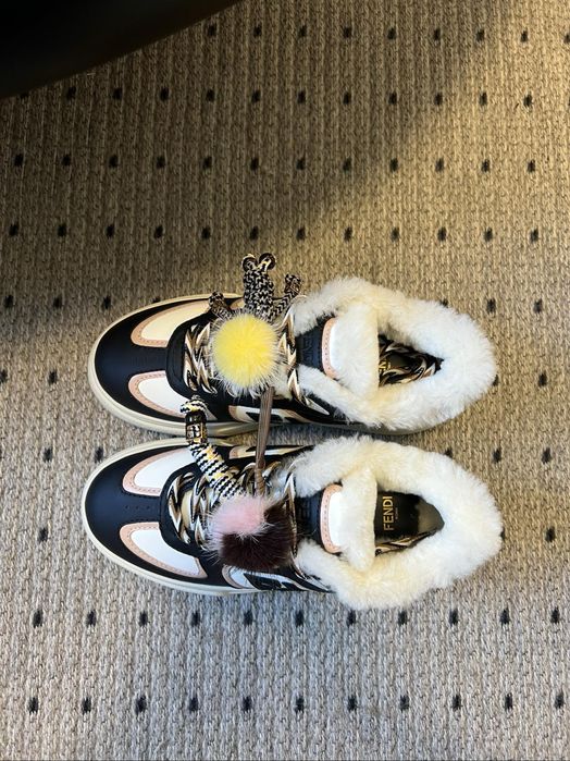 Adidasi Fendi , calitate premium , noi , pe comanda , 36