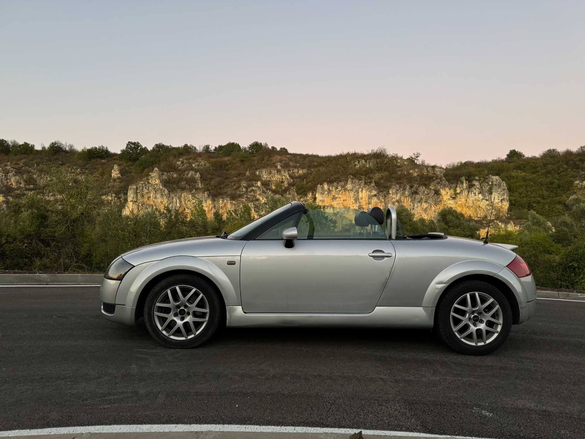 Audi TT Roadster 1.8T СПЕШНО