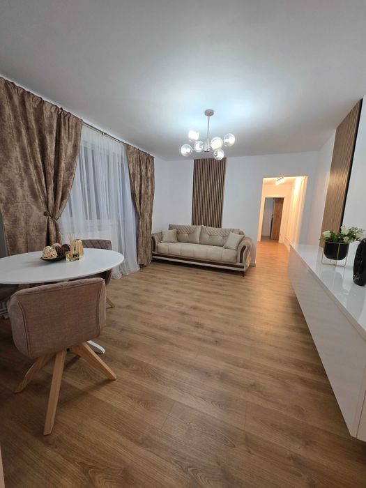 Apartament 3 camere renovat NOU, etaj 1, mobilat si utilat NOU, Cluj