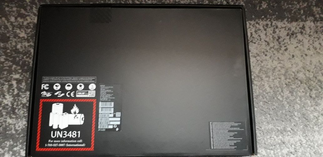 Laptop gaming rog RTX 3050 TI Ryzen 7 4800H G713IE