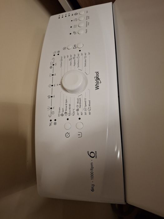 Пералня с горно зареждане Уърлпул