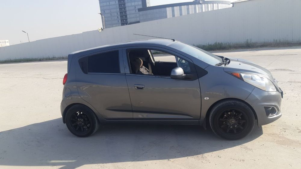 Сдается в аренду с выкупом CHEVROLET SPARK.