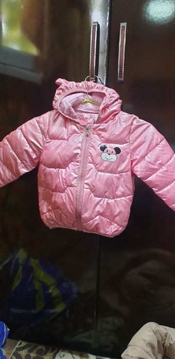 Продаётся куртка на девочку