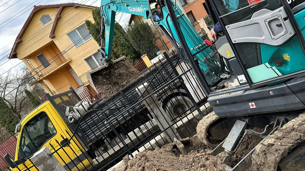 6,5t-Transport autorizat moloz, nisip, pietriș, piatra sparta