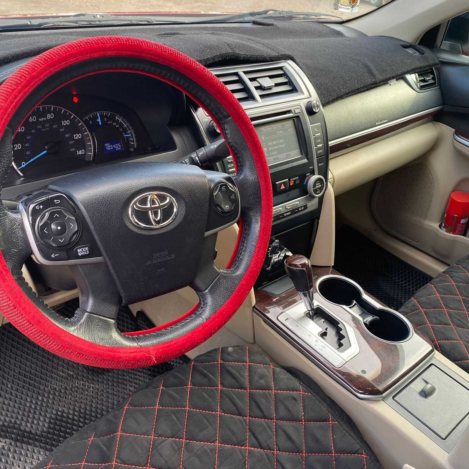 Продам Toyota Camry 50