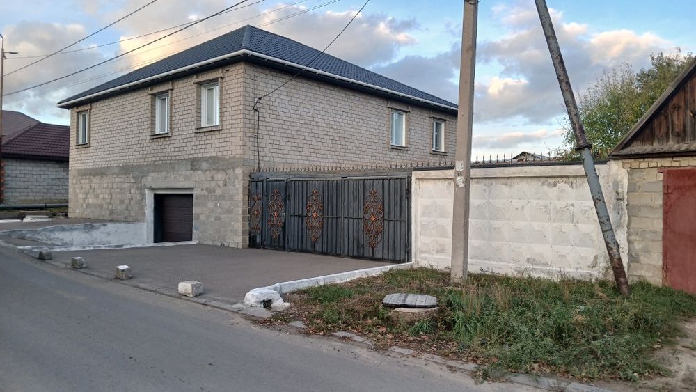 Продам катедж 2003г