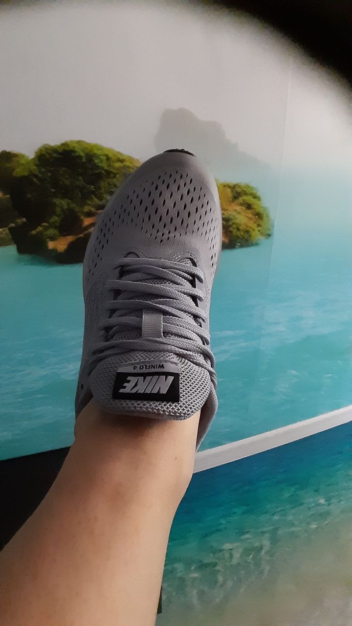 Adidasi Nike marimea 38