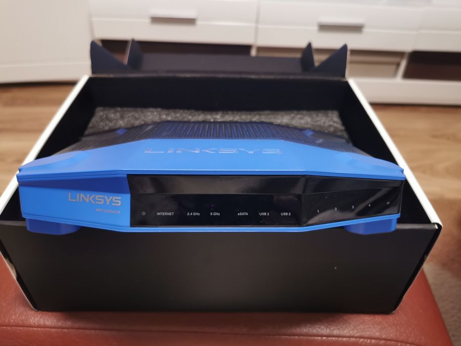 Рутер Linksys WRT3200