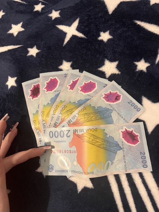 bancnota 2000 lei eclipsa