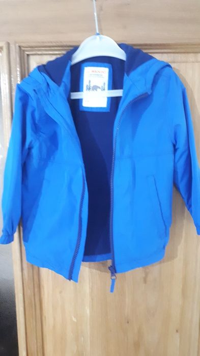 Geacă băieți pt toamna mărimea 98/104