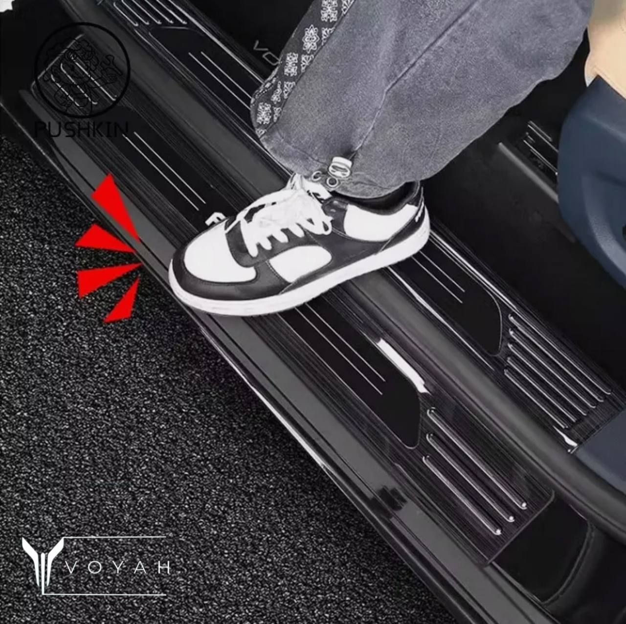 Защитные накладки из нержавеющей стали для порог дверей от Voyah Free