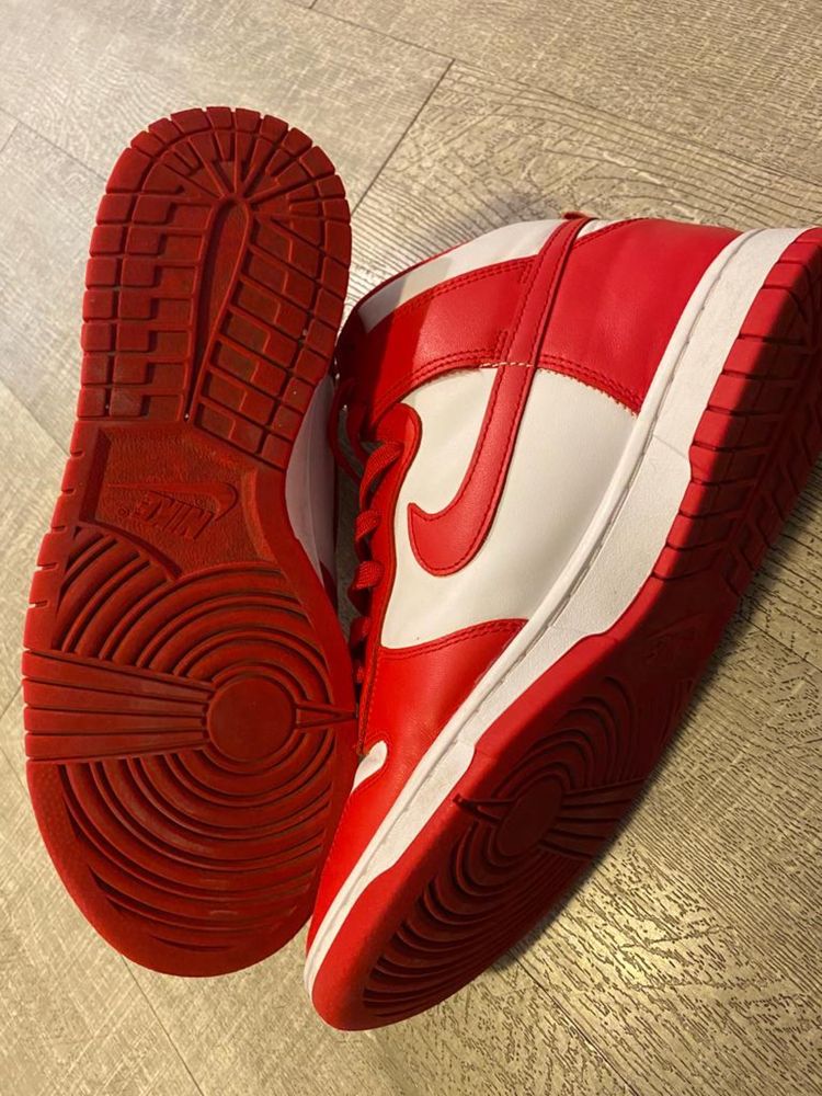 Nike Dunk University Red