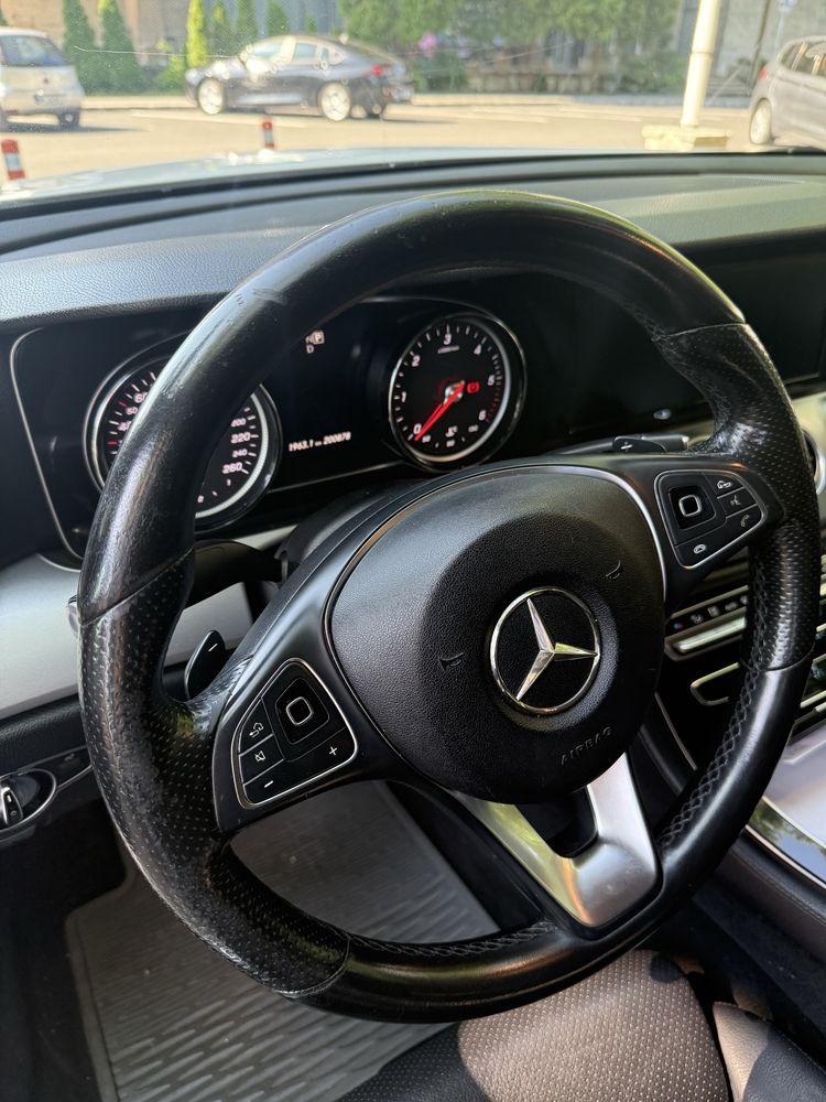 Mercedes e200d an 2018