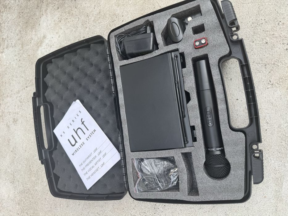 Kit Boxe sonorizare cu Behringer B215A active