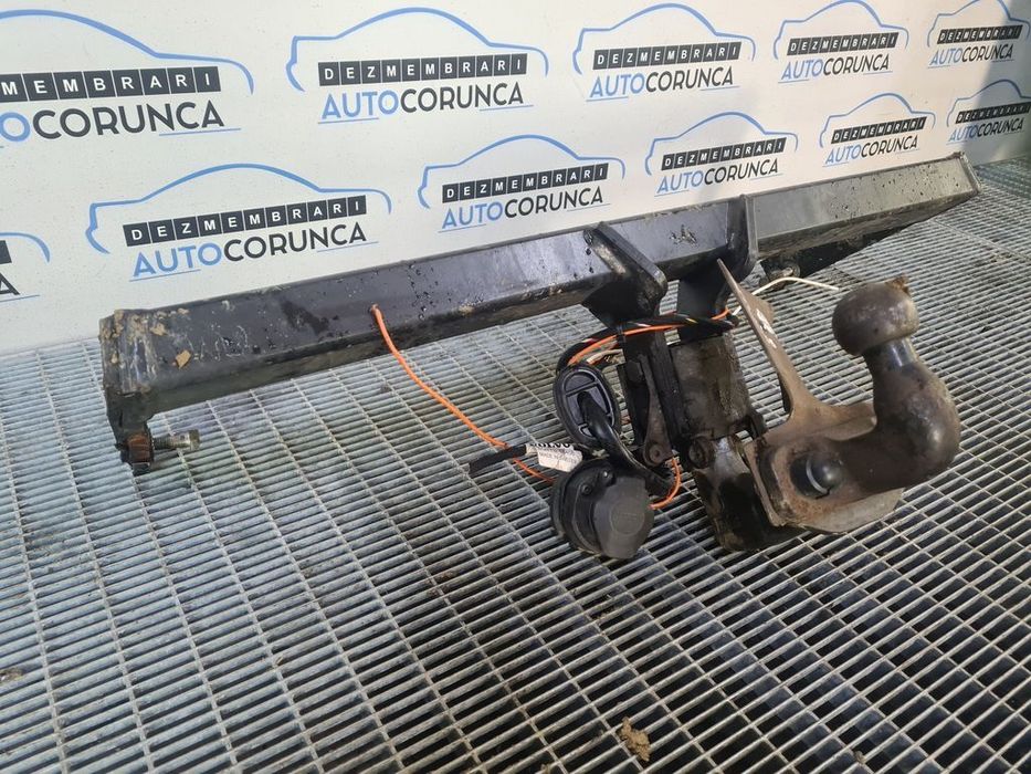 Carlig remorcare Volvo XC60 2008 - 2013 SUV 4 Usi (893) FARA CHEIE