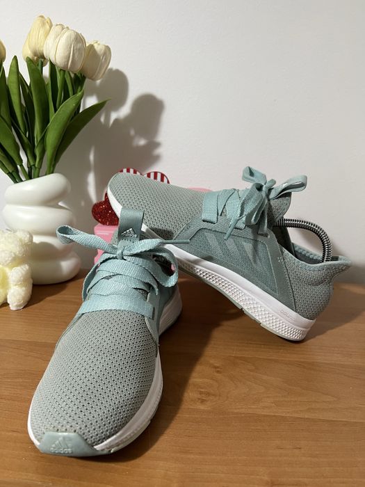 Оригинални маратонки Adidas 39 нонер