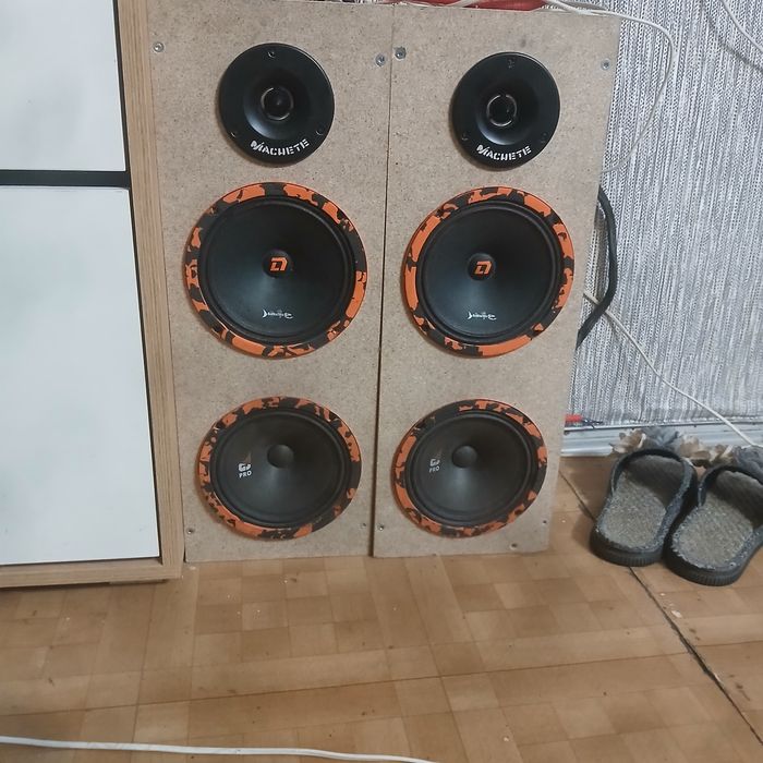 Продам 2 пары динамиков