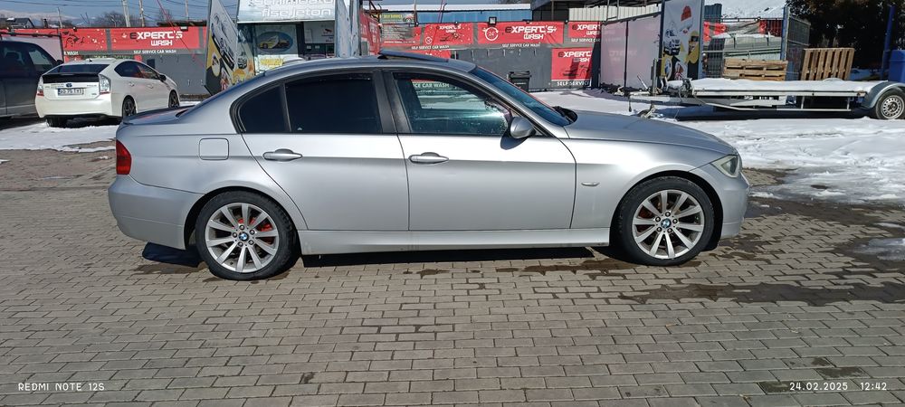 Vând BMW e90 318i benzina / accept variante