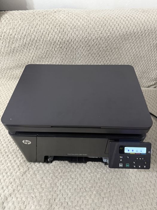 Imprimanta hp color laser jet mfp 176 n