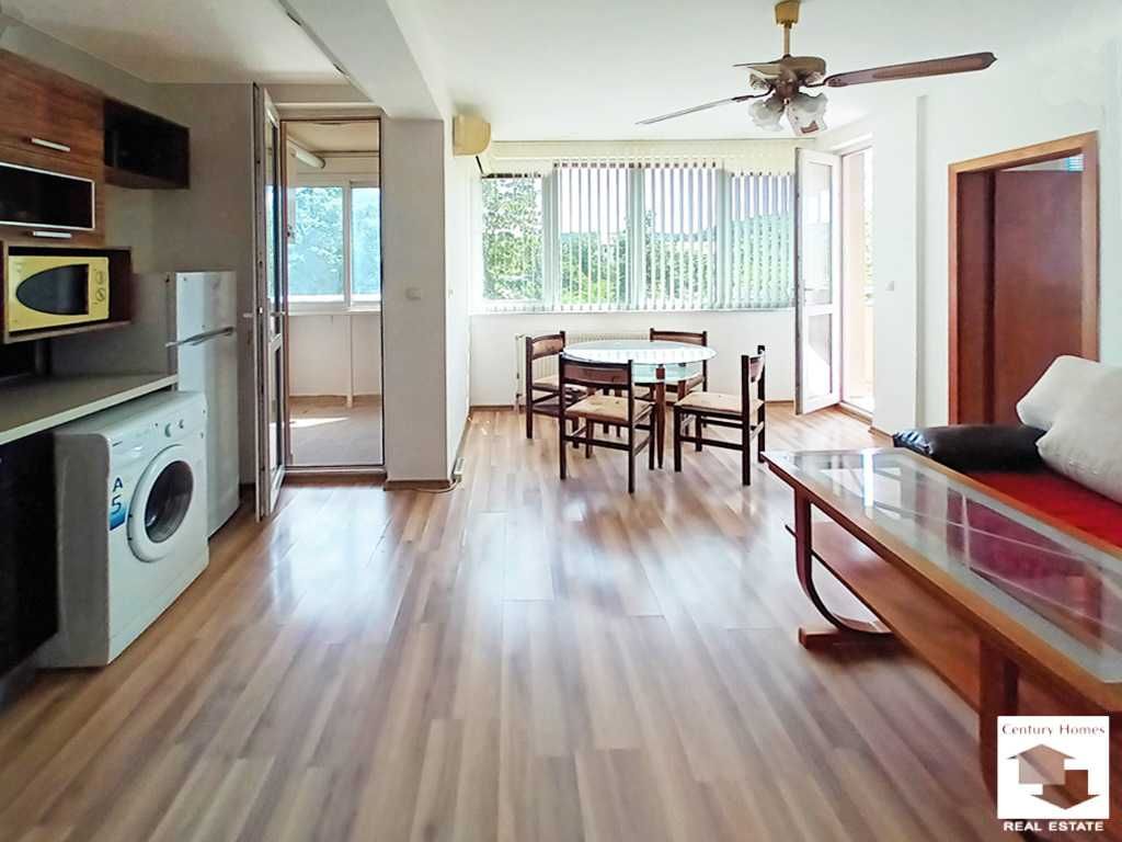 Продава се Тристаен апартамент в Велико Търново, Център - 82 кв.м за 2011 €/кв.м - Снимка #1