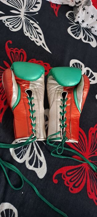 Manusi Knock-out El Cucuy‼️