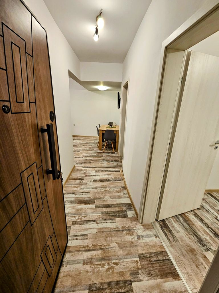 Дава се под наем Двустаен апартамент в Видин, Съединение - 77 кв.м за 357 € - Снимка #2