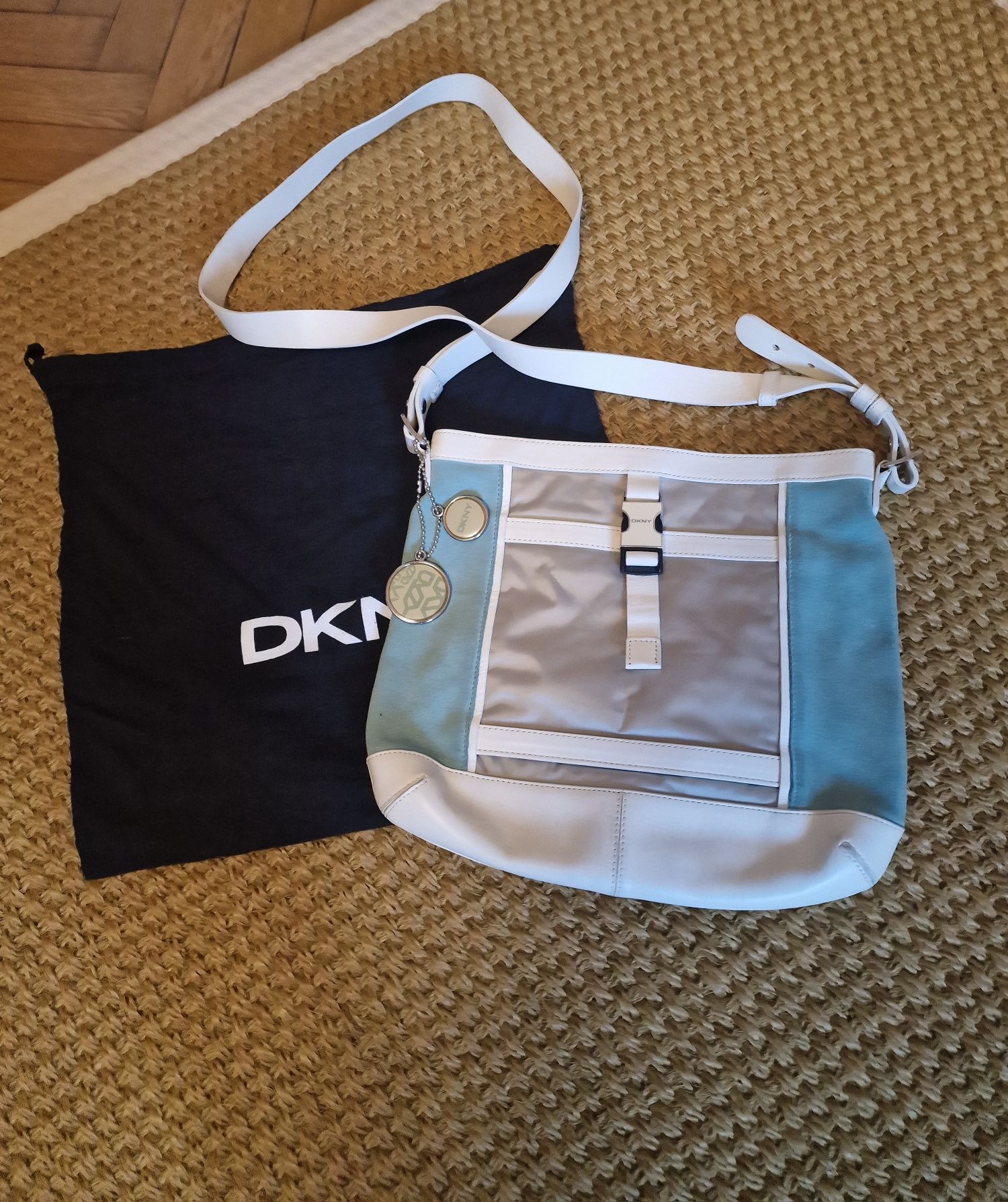 Geantă DKNY crossbody