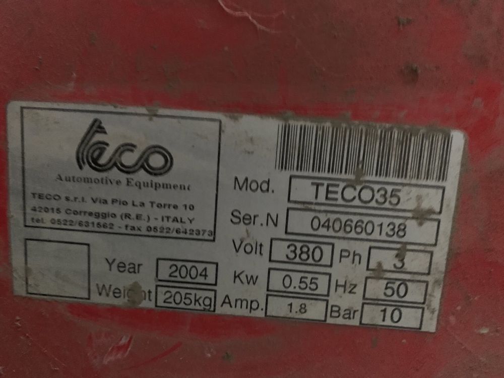 Баланс машина и машина за монтаж и демонтаж на гуми на Teco