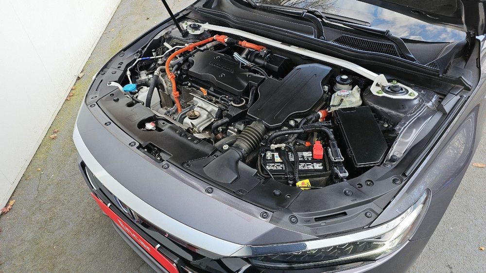 Honda Accord 2.0 Hybrid Touring