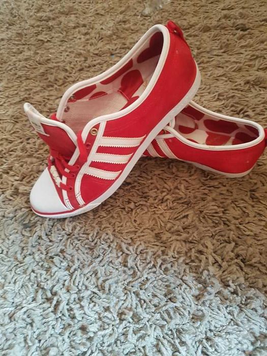 vand adida marime 40