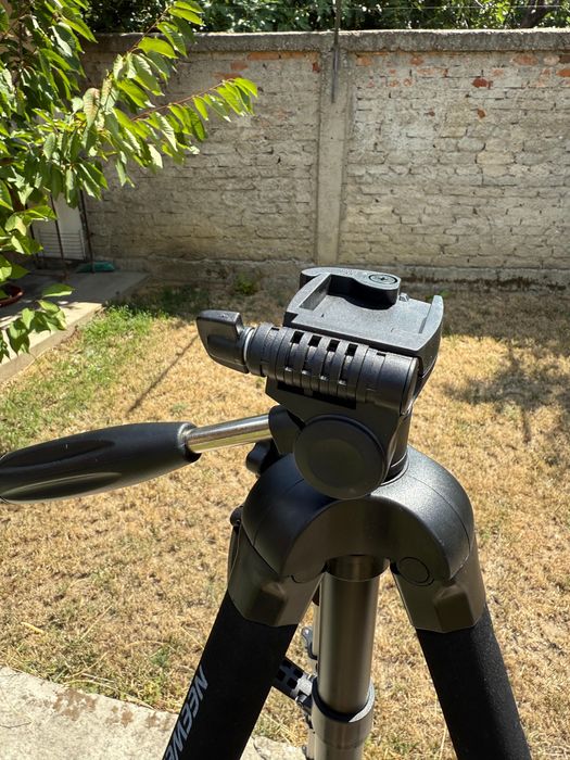 Trepied camera foto/video NEEWER SAB264