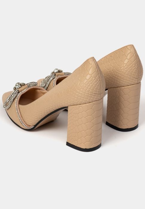 Новый туфли 38 размер.