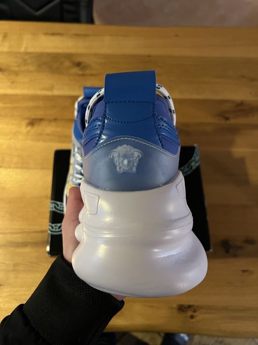 Versace Chain Reaction Bluette Gold