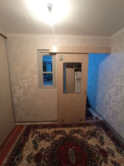 Sirochni sotiladi dom 1x2