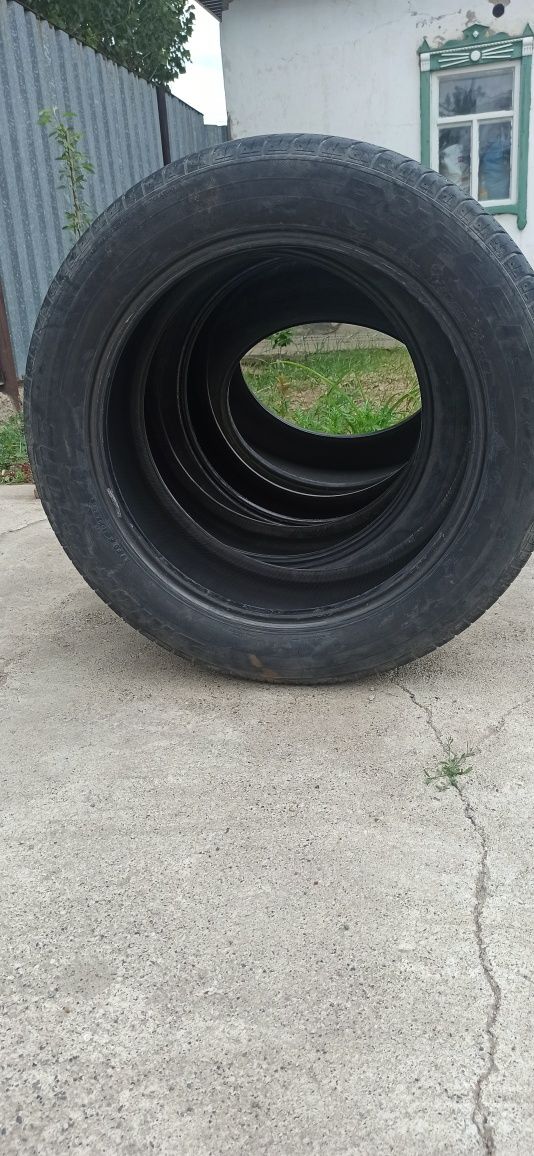 Продам шины бриншстаун летний
