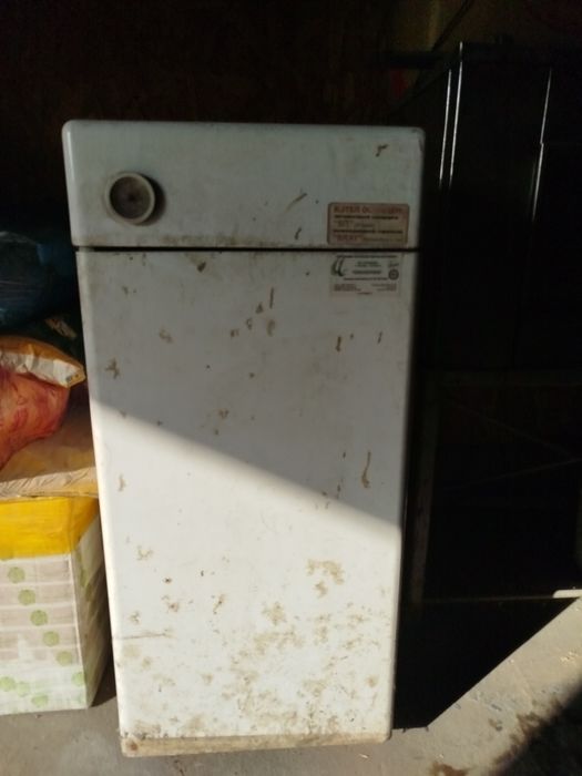 Котёл отопления газовый , напольный, одно контурный  Б/У