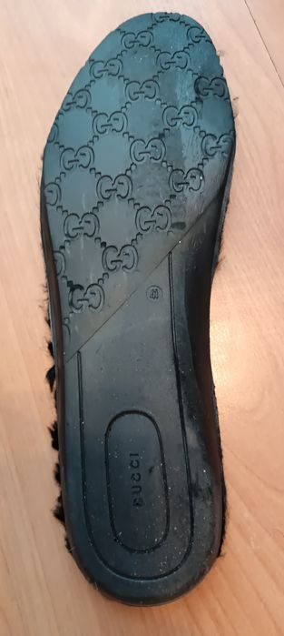 Gucci authentic Leather fur boots