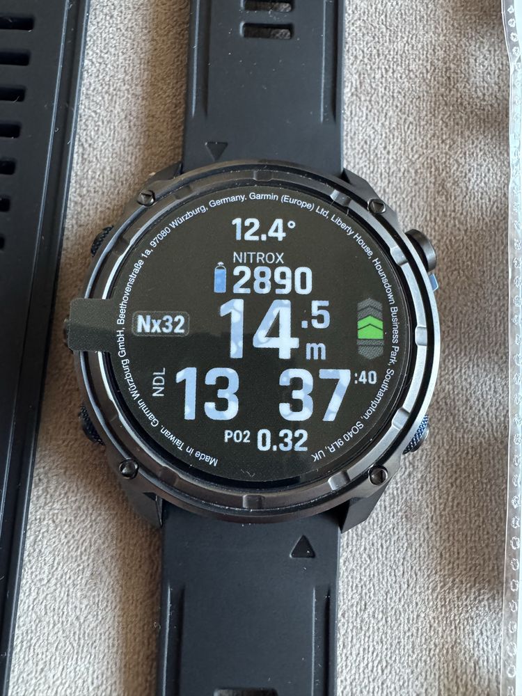 Продавам Garmin Descent Mk3i 51mm в гаранция
