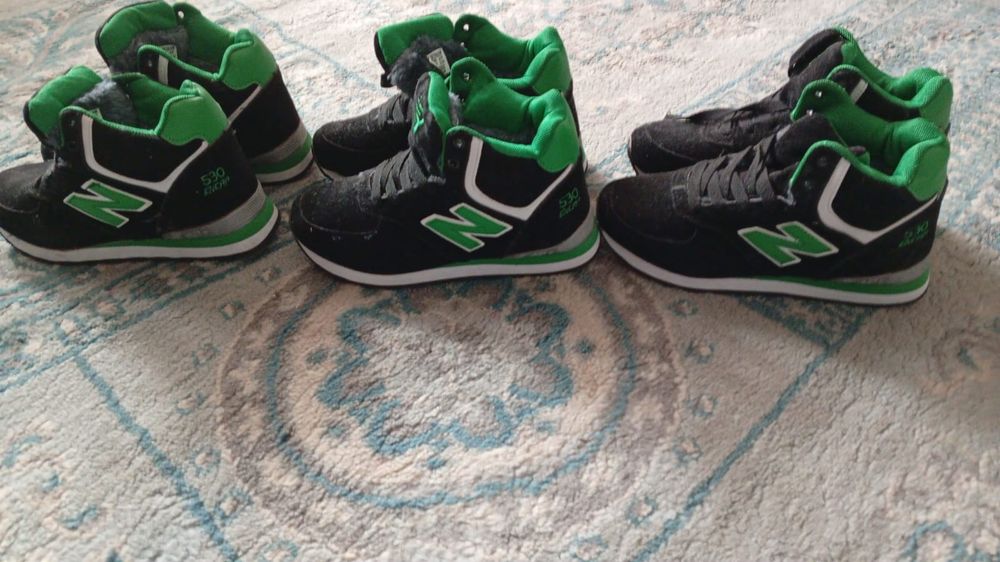 Детские зимние кроссовки New Balance.