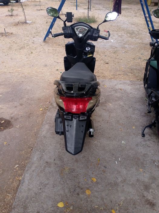 Skuter Cavolo 2024
