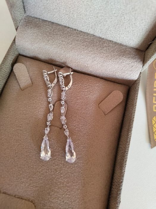 Продаю серьги серебро Sokolov