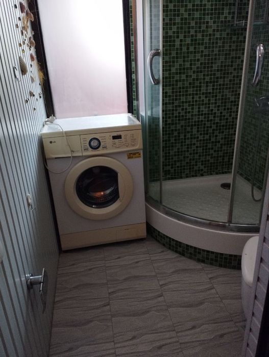 срочно сдаётся квартира метро Буюк Ипак Йули художник 2-комната